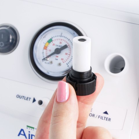 FLAEM AIRPRO 3000 PLUS Inhalator pneumatyczny tłokowy z regulacją nebulizacji FLAEM AIRPRO 3000 PLUS Inhalator pneumatyczny tłokowy z regulacją nebulizacji