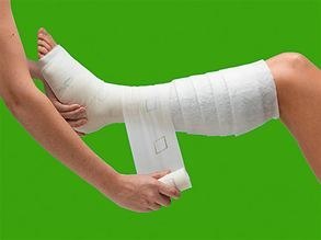 MÖLNLYCKE SETOPRESS 10 cm x 3,5 m Bandaż kompresyjny, stopniowany ucisk MÖLNLYCKE SETOPRESS 10 cm x 3,5 m Bandaż kompresyjny, stopniowany ucisk
