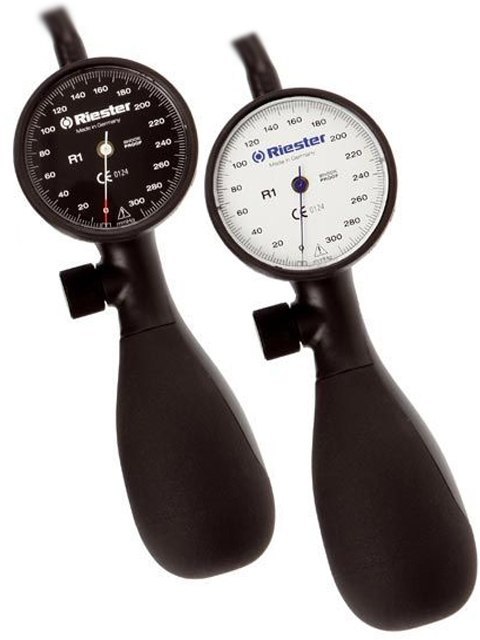 RIESTER R1 SHOCK PROOF Ciśnieniomierz zegarowy do karetki, mankiet 24-32 cm RIESTER R1 SHOCK PROOF Ciśnieniomierz zegarowy do karetki, mankiet 24-32 cm