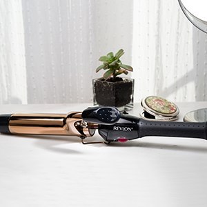 REVLON PRO COLLECTION RVIR1159 Lokówka rose gold 32 mm, 200°C, szybkie nagrzewanie REVLON PRO COLLECTION RVIR1159 Lokówka rose gold 32 mm, 200°C, szybkie nagrzewanie