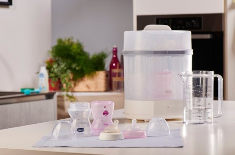 CHICCO Sterylizator elektryczny 3 w 1, 3 konfiguracje parowej sterylizacji CHICCO Sterylizator elektryczny 3 w 1, 3 konfiguracje parowej sterylizacji